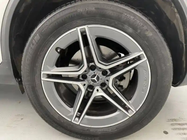 Mercedes Glc coupé 300 e 9g-tronic 4matic — photo 38
