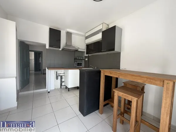NIMES OUEST - SAINT CESAIRE APPARTEMENT T2/T3 MEUBLÉ