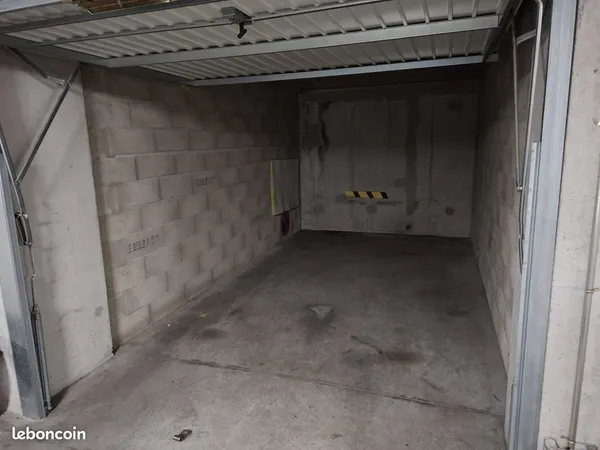 Garage sous sol - Moulin à vent