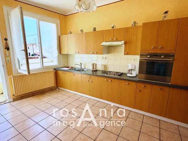 MAISON 82 m² AVEC GARAGE À LA CHAUME