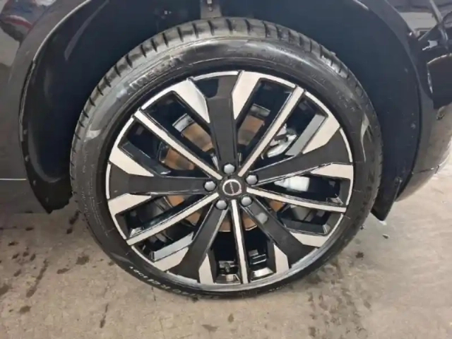 Volvo Xc60 t6 hybride rechargeable 350ch ultra style chrome geartronic 8 awd — photo 11