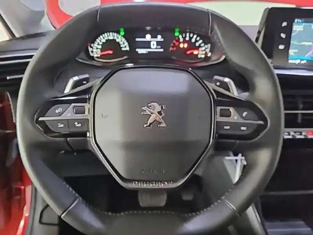 Peugeot 208 puretech 100 s&amp;s eat8 — photo 30