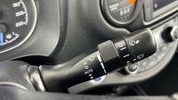 Toyota Yaris 100h Dynamic 5p MY19 — photo 26