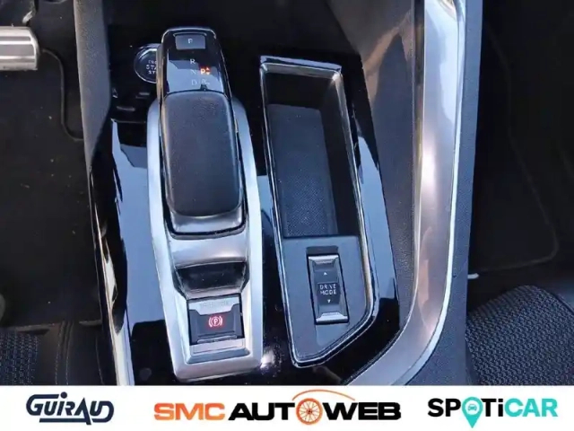 Peugeot 3008 hybrid 225 e-eat8 — photo 37