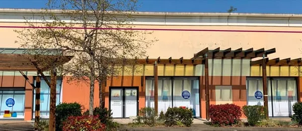 Boutique 2 pièces 1000 m²