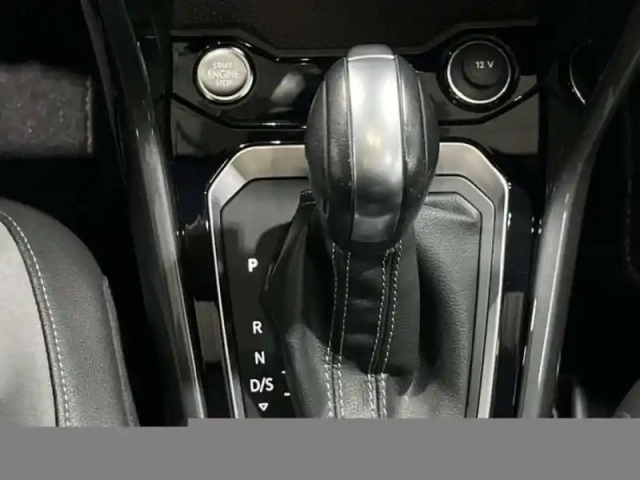 Volkswagen T-Roc 1.5 tsi 150 evo start/stop dsg7 r-line — photo 9