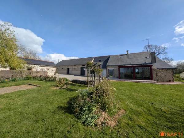 Magnifique Longère de 160m², 4 chambres, avec dépendances