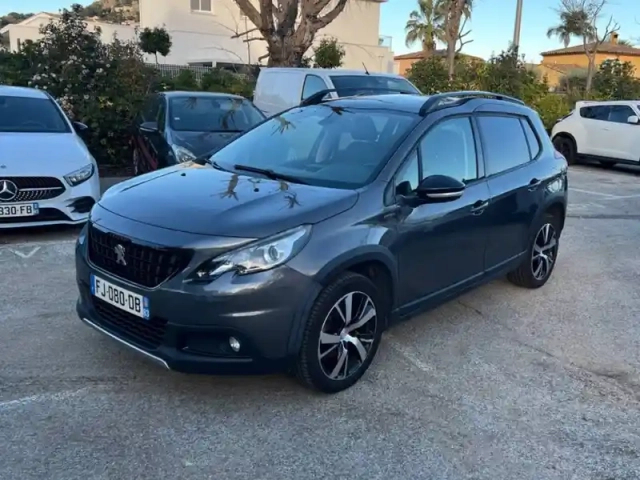 Peugeot 2008 puretech 110ch s&amp;s eat6