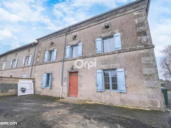 Maison 5 pièces 140 m²