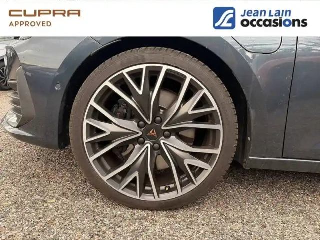 Cupra Leon sportstourer 1.4 e-hybrid 245 ch dsg6 — photo 12