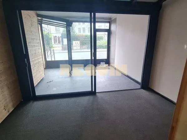 Local commercial 53 m²