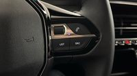 Peugeot 2008 e-2008 136ch Style — photo 25