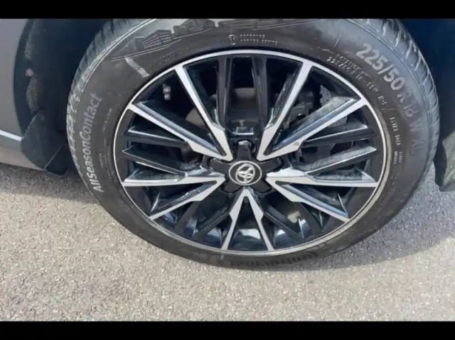 Toyota C-Hr hybride distinctive — photo 13