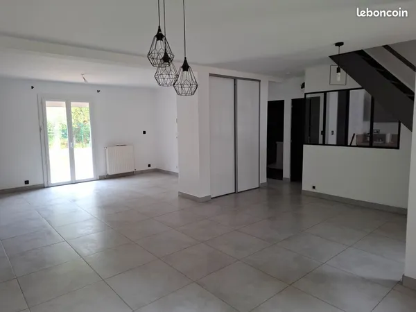 Vends Maison Nézel