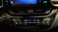 Toyota C-Hr 122h Collection 2WD E-CVT RC18 — photo 26