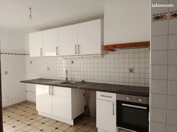 Appartement F3 avec terrasse fermée