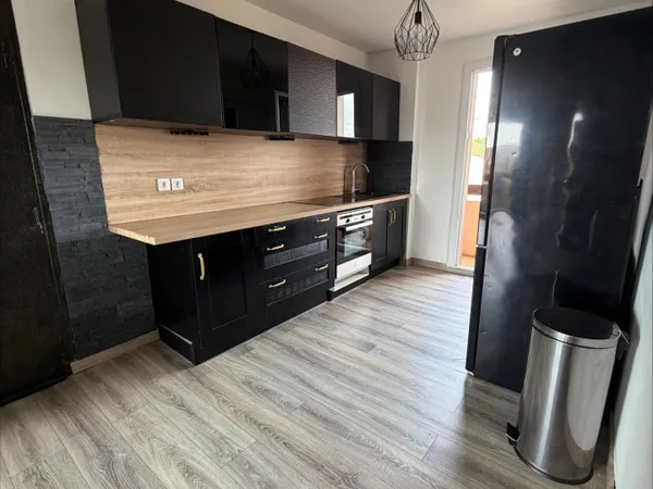 SUPERBE APPARTEMENT A AGDE A DECOUVRIR SANS TARDER