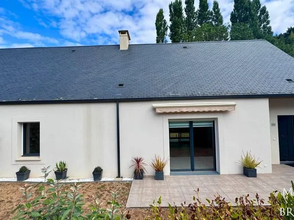 Maison de plain-pied 3 pièces 101 m²