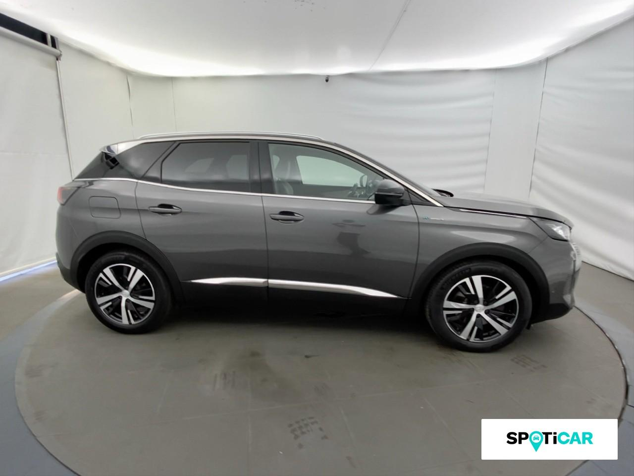 Peugeot 3008 hybrid4 300ch gt e-eat8 — photo 4