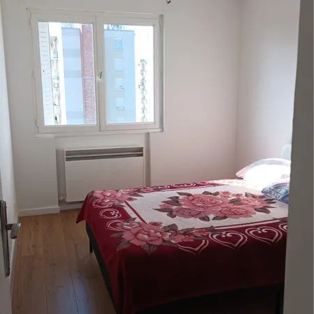 Chambre Location Saint-Priest 1p 100m² 420€