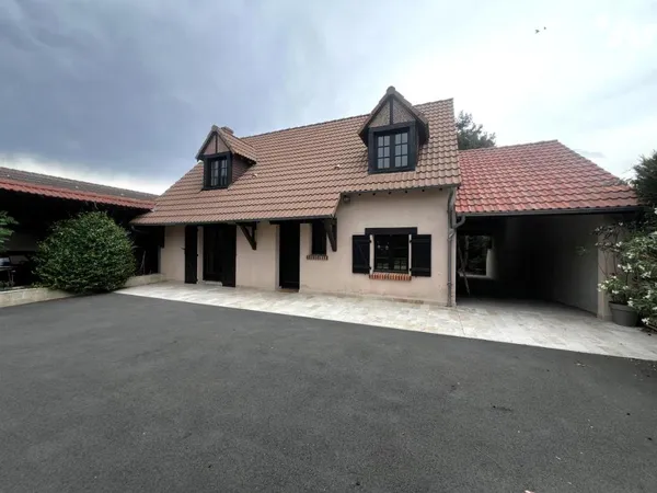 Maison 6 pièces 168 m²