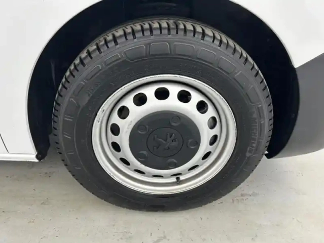 Peugeot Expert fg vul standard 2.0 bluehdi 180ch asphalt eat8 — photo 22