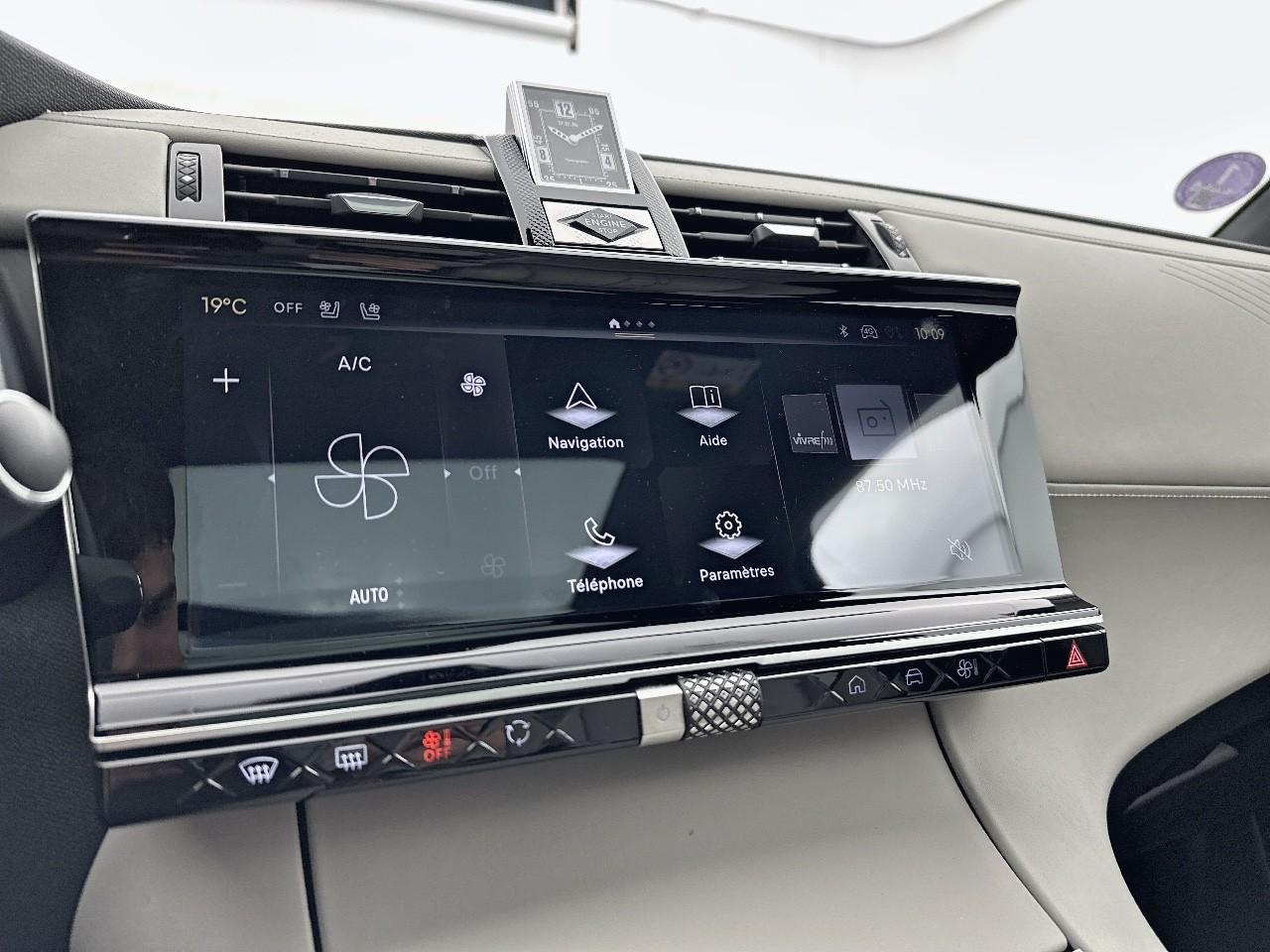 Ds Ds 7 crossback e-tense 4x4 360 la premiere / full options — photo 11