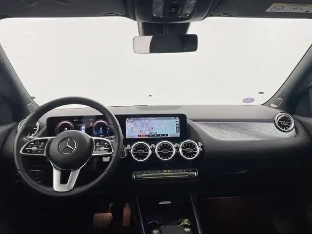Mercedes Gla 250 e 8g-dct — photo 31