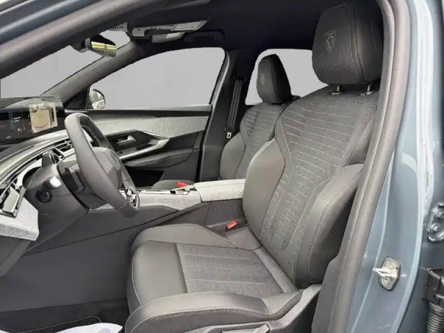 Peugeot 5008 hybrid 145 e-dcs6 — photo 63