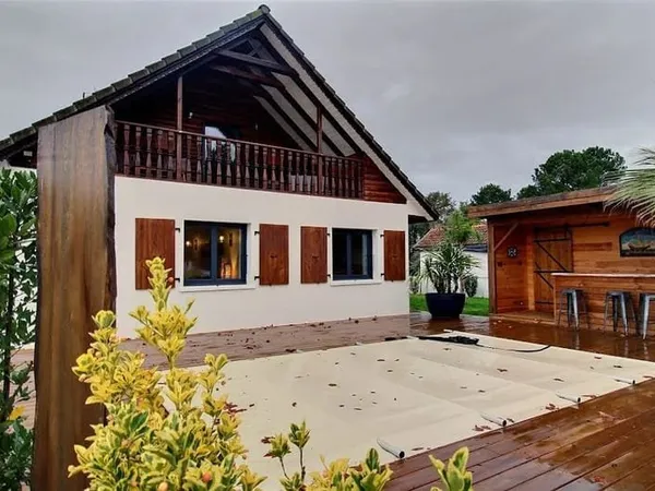 Maison 5 pièces 200 m²