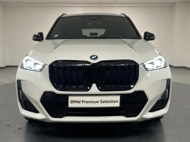 Bmw X1 xdrive30e 326ch m sport — photo 3