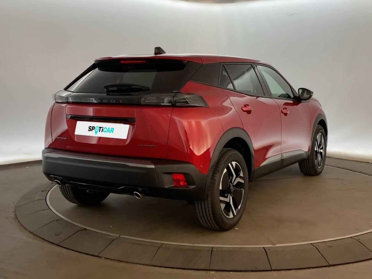 Peugeot 2008 hybrid 145 ch e-dcs6 allure — photo 7