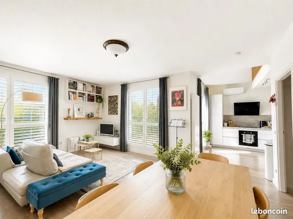 Duplex 3 pièces 108m² dernier étage avec terrasse et garage - Niederhausbergen - Proche Strasbourg