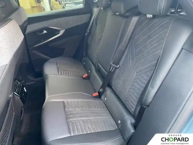 Peugeot 3008 plug-in hybrid 195 e-dcs7 — photo 11