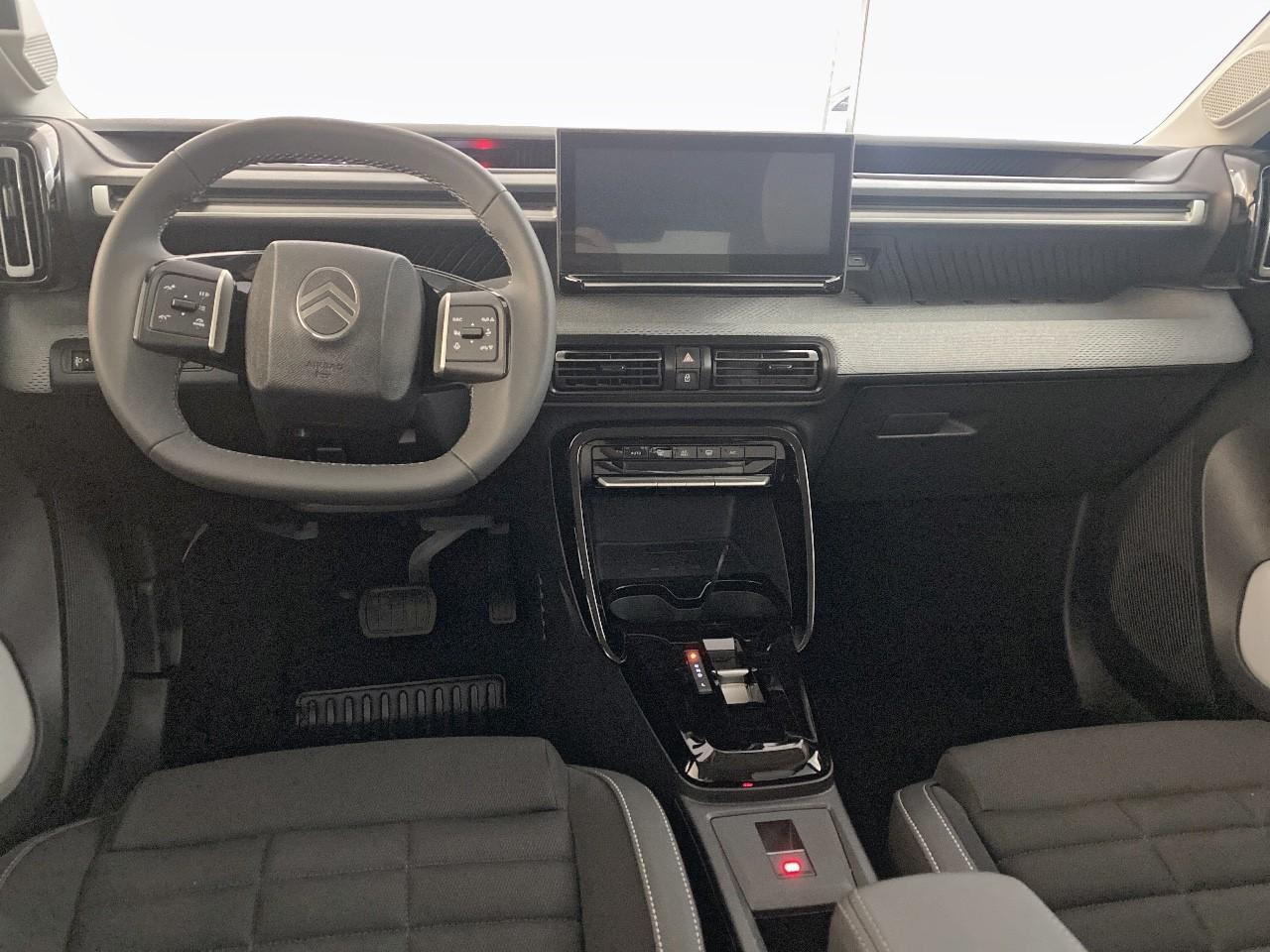 Citroën C3 Aircross hybride 145 ch aut max — photo 8
