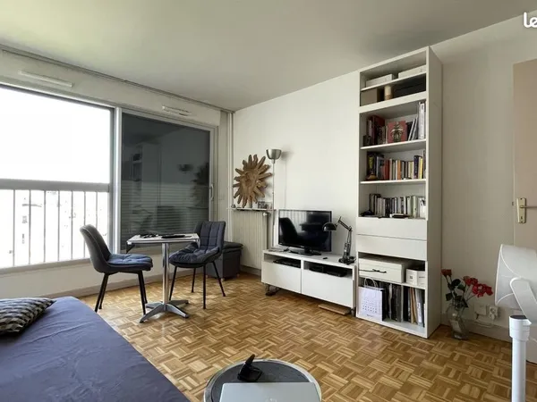 Studio 1 pièce 25 m²