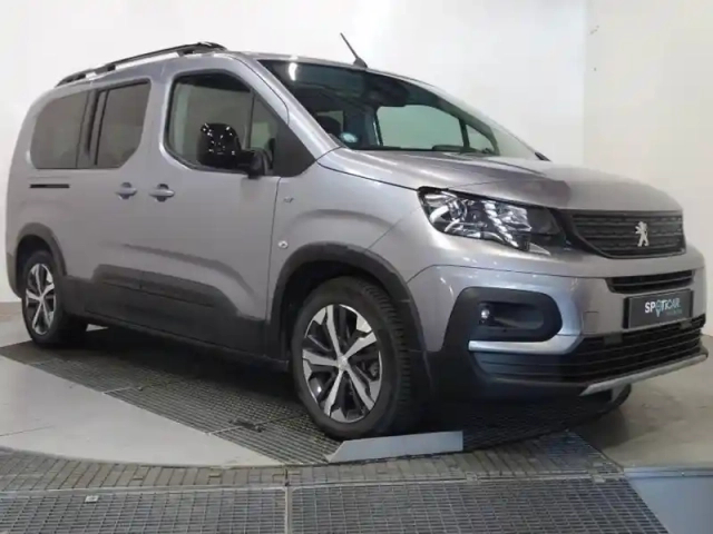 Peugeot Rifter taille xl - moteur electrique 136 ch (100 kw) automatique gt — photo 2