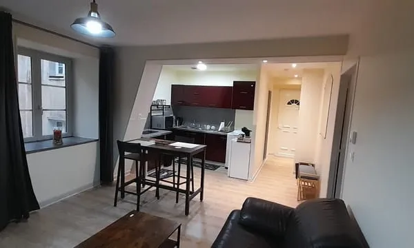 Dole centre ville, appartement T2 meublé