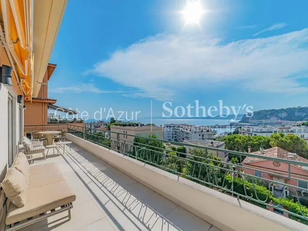 Appartement 3 pièces 111 m²