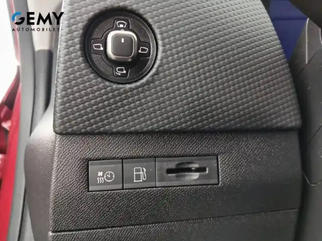 Peugeot 2008 puretech 100 s&amp;s bvm6 — photo 96