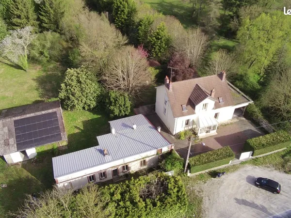 Maison 9 pièces 235 m²