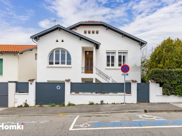Maison 6 pièces 157 m²