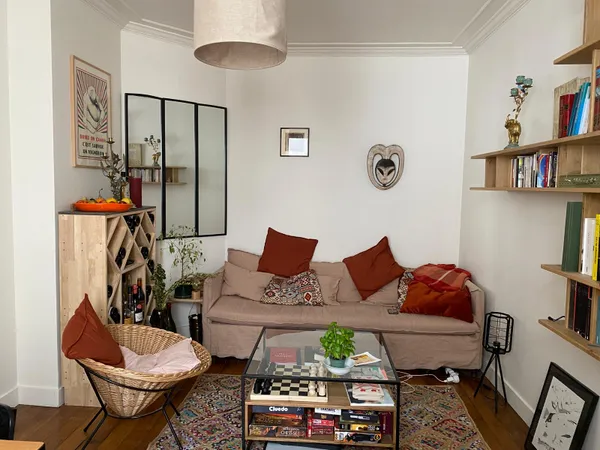 Beau 2 pièces 36m², loué VIDE, PARIS 17 EM, près AV NIEL, loyer 1400 CC