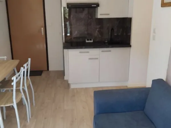 Appartement 2 pièces rez de jardin