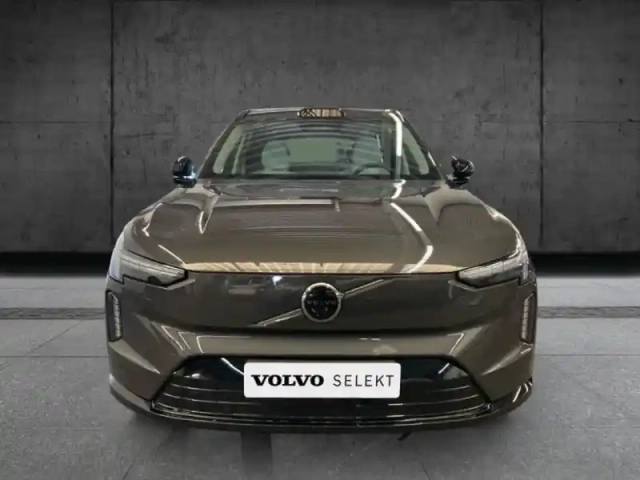 Volvo Ex90 twin performance 517ch ultra 7 places — photo 2
