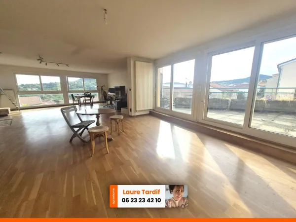 Superbe appartement familial de 169 m² - Ceyrat - Terrasse exceptionnelle et vue imprenable sur Font
