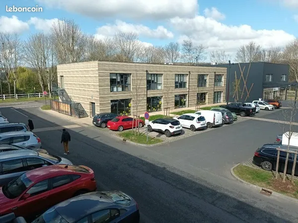 Bureaux 394 m² VAL DE REUIL