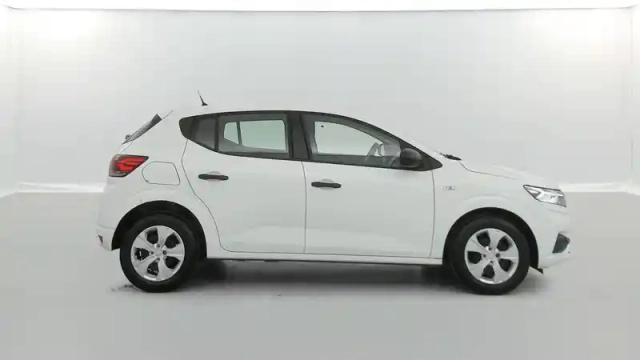 Dacia Sandero sce 65 - 22 — photo 15