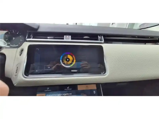 Land Rover Range Rover 2.0l p400e phev 404ch — photo 3