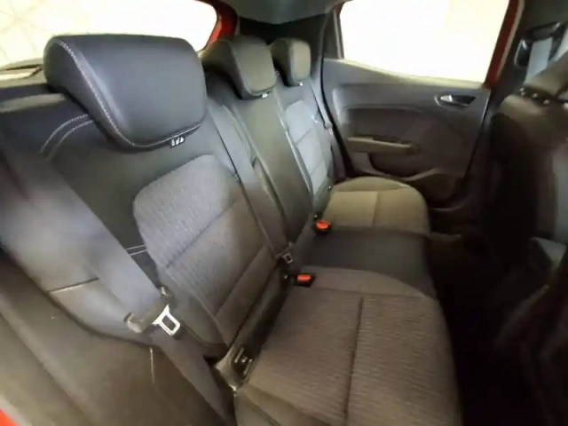 Renault Clio tce 90 — photo 25